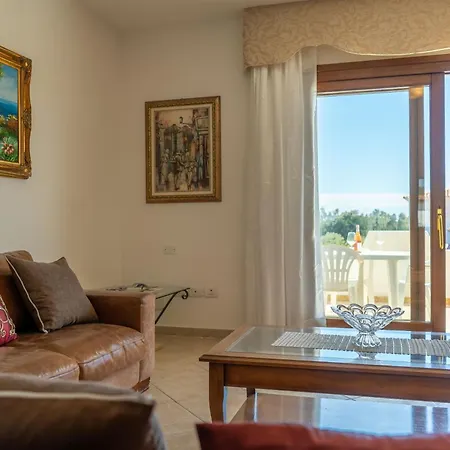 Sweet Holidays - Casa Lucia - Relax E Comfort Con Vista Castello